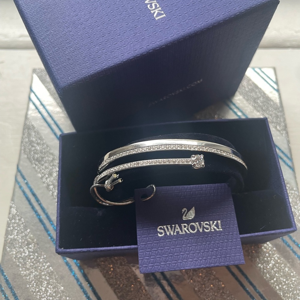 Nwt Swarovski bracelet